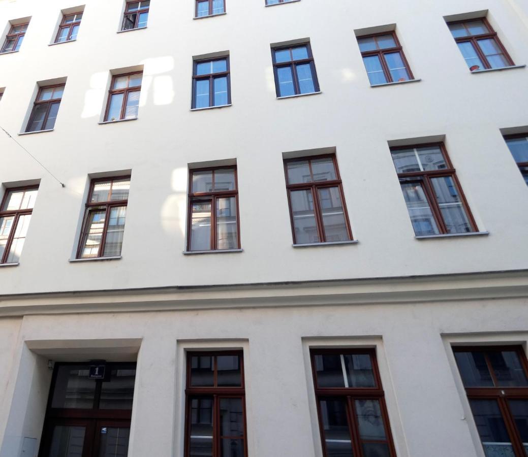 Msq Diana - 10 Min From Center - Free Coffee And Tea - High Speed Internet Apartmán Vídeň